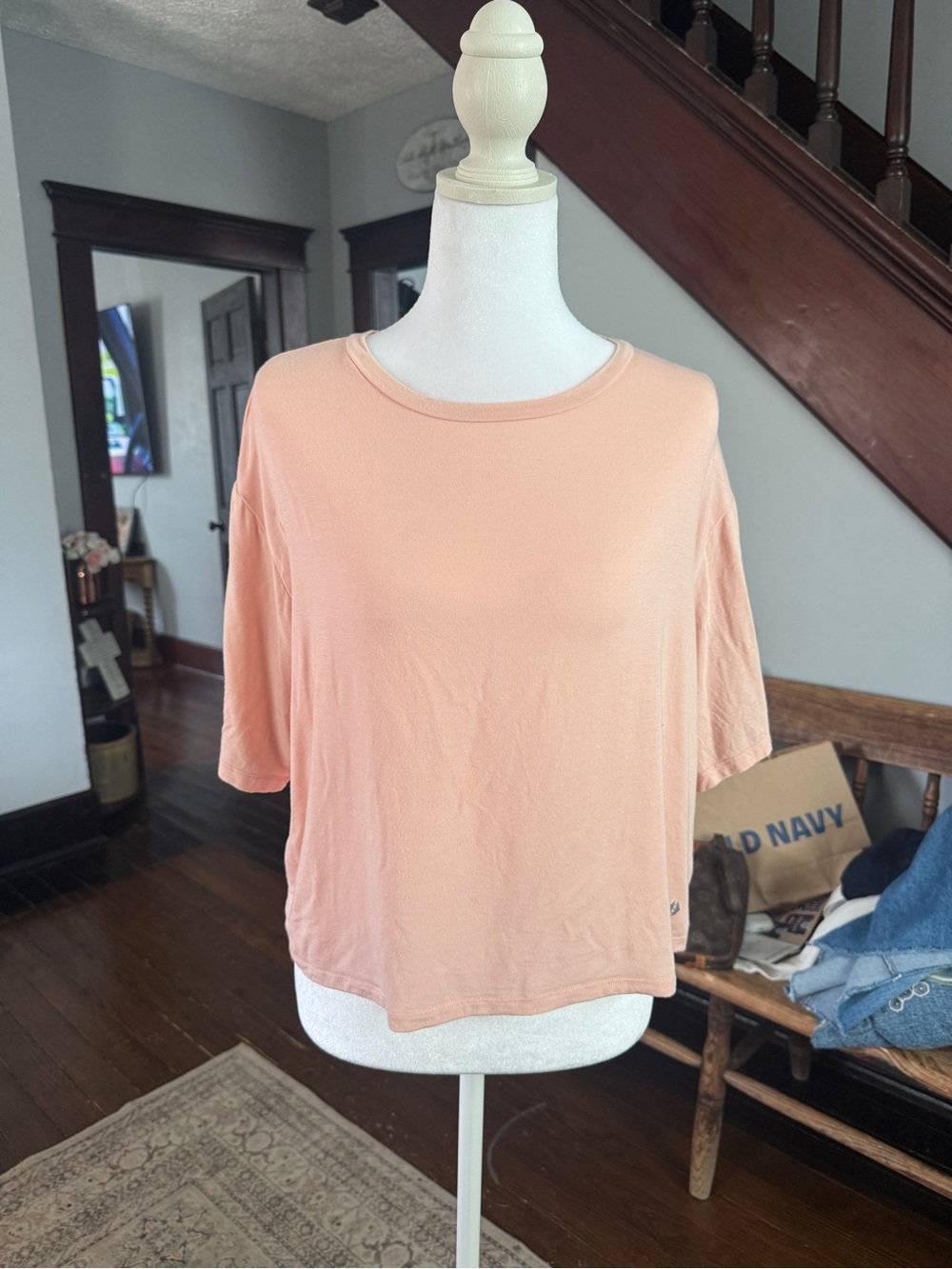 TAVI NOIR Peach Modal Crop Tee Shirt M Minimalist Athleisure Soft Girl